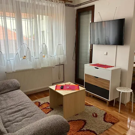 Apartman Lenka