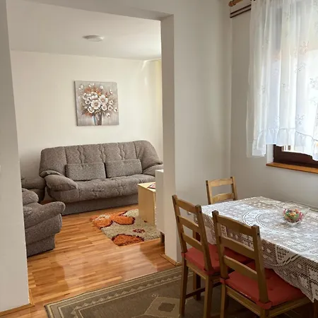 Apartment Lenka Pirot