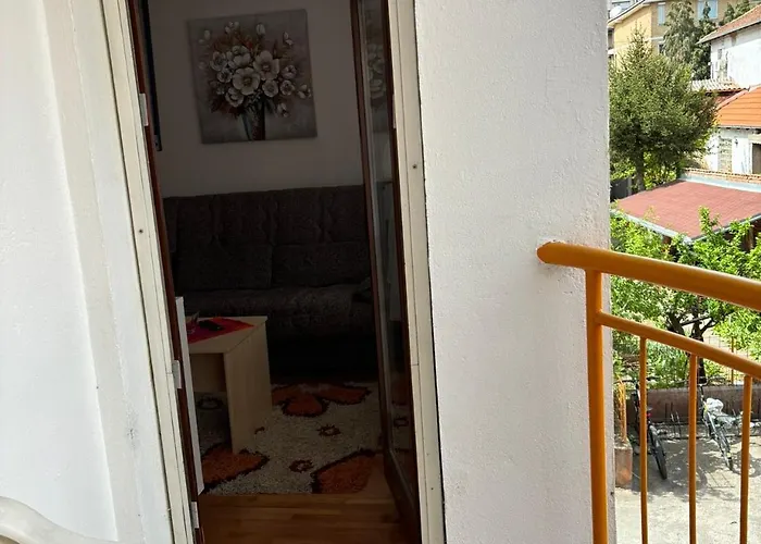 公寓 Lenka 皮罗特